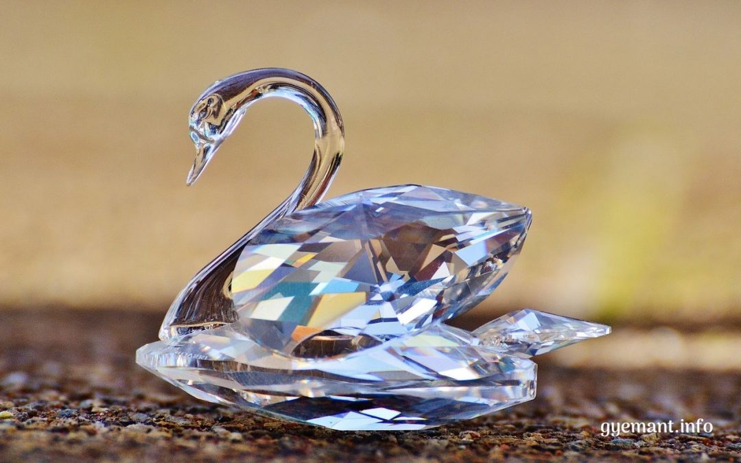 Swarovski gyémánt - kristály hattyú